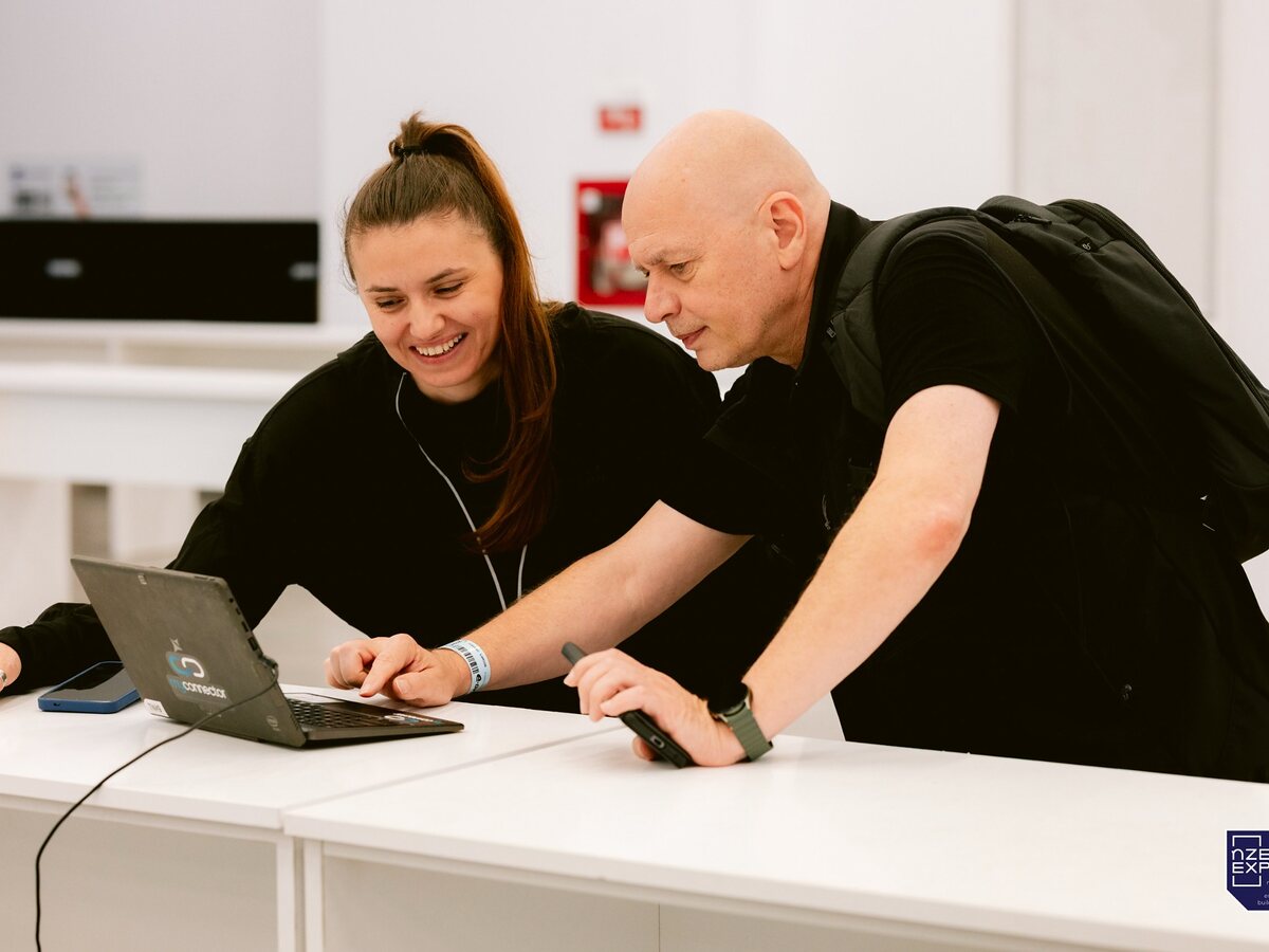 Event operations team using the MyConnector platform onsite.